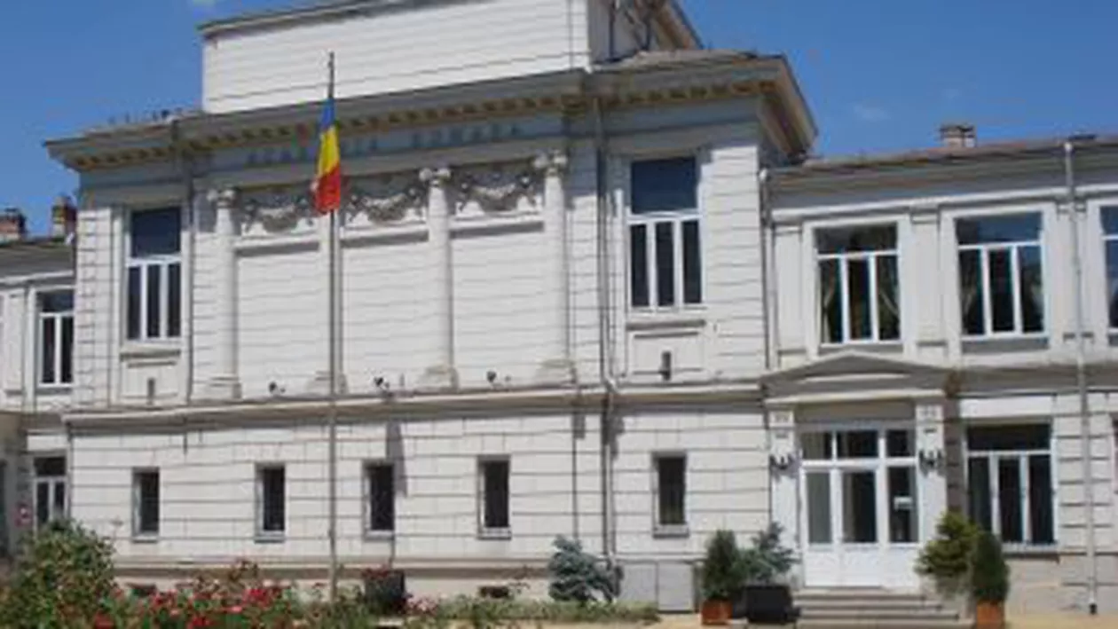 Academia Română: Stingerea din viaţă a lui Sergiu Nicolaescu ne îndoliază sufletele
