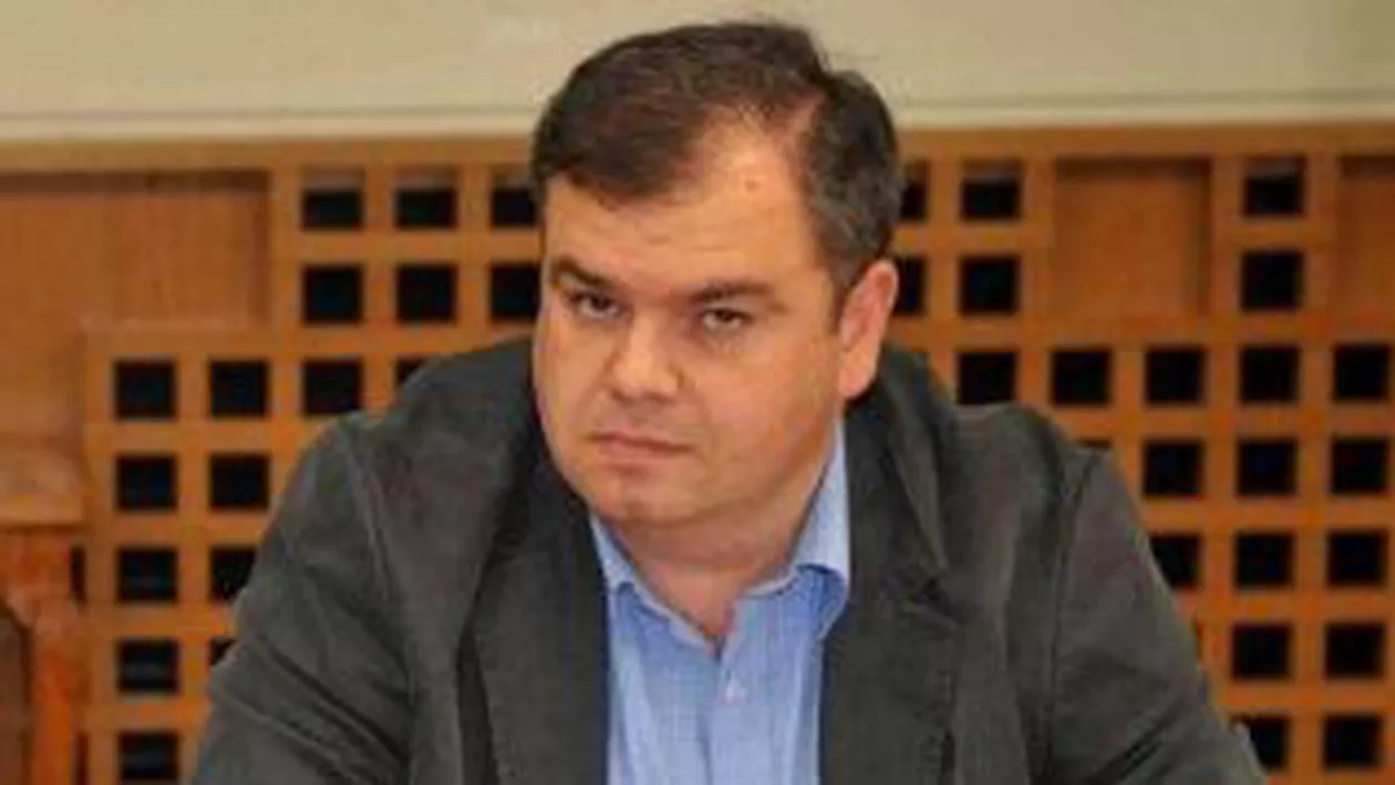Liderul deputaților UDMR, Mate Andras: Nu suntem de acord cu împărțirea României în 8 regiuni și alegeri indirecte