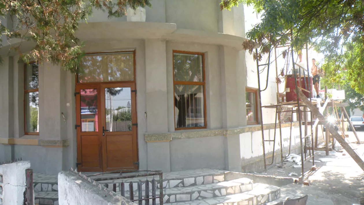 Un incendiu a izbucnit la primăria unei comune din judeţul Giurgiu