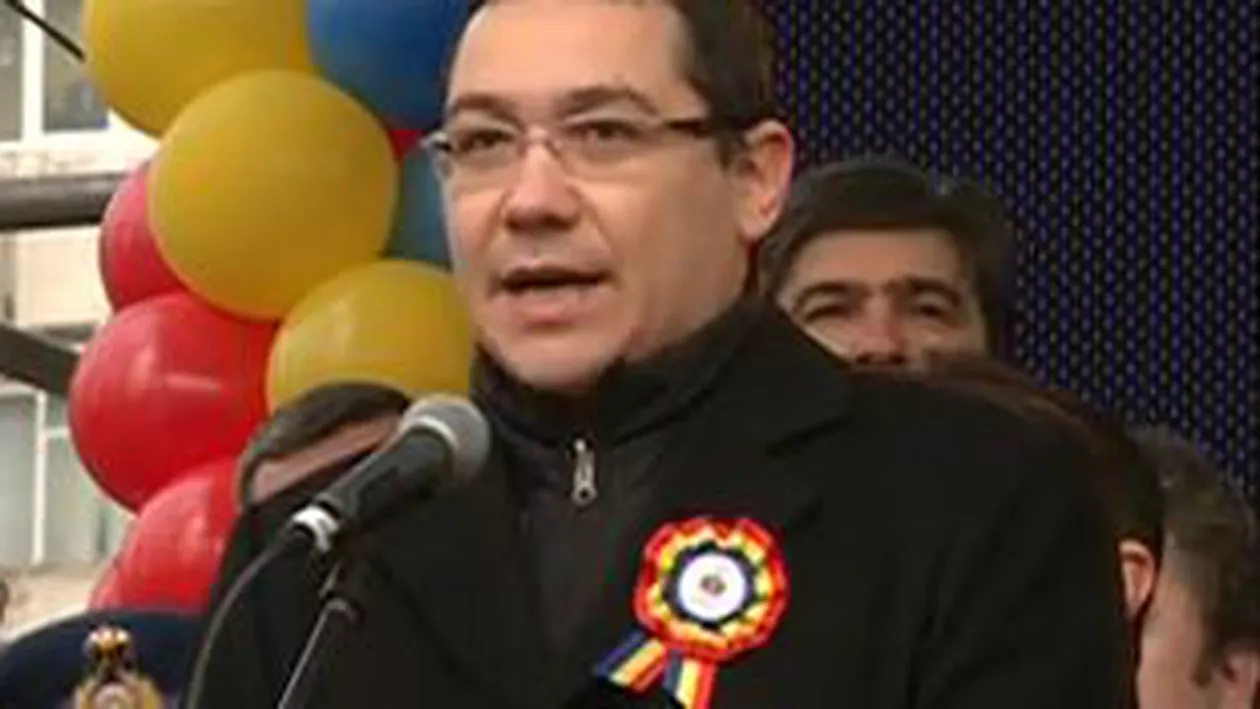 Premierul și președinții Camerelor, la manifestările organizate la Iași de Ziua Unirii. Ponta: Vă propun tuturor să ne gândim ce ţară dorim să construim