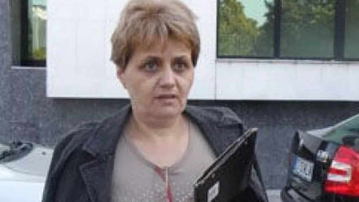 Învățătoarea Cristiana Anghel, senator PC, nu mai demisionează din cauza finanțării slabe a educației