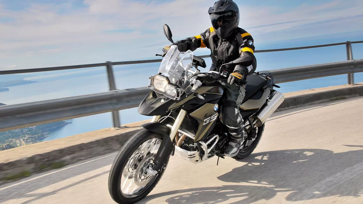BMW vinde divizia de motociclete Husqvarna pentru a se concentra pe producția proprie