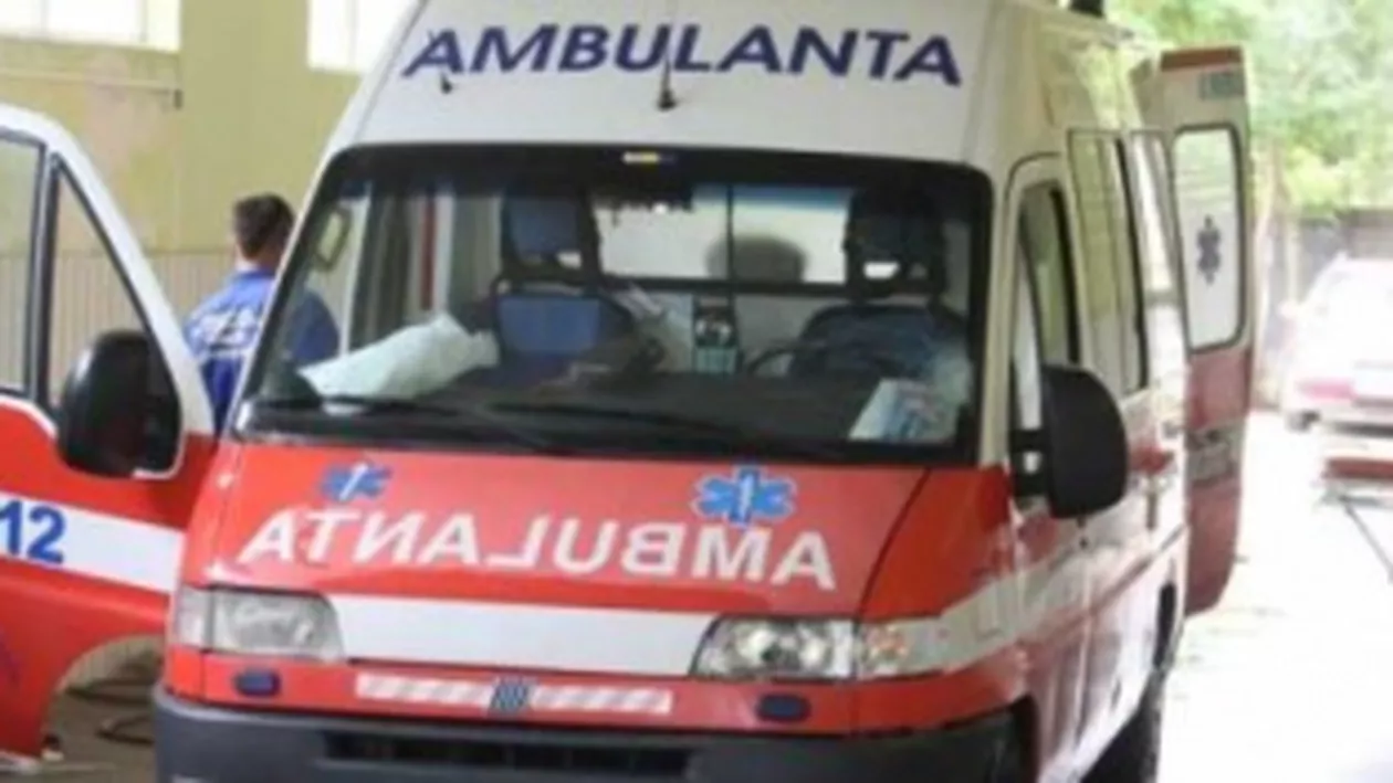 București: Un mecanic a sfârșit strivit de o mașină pe care o repara într-un service