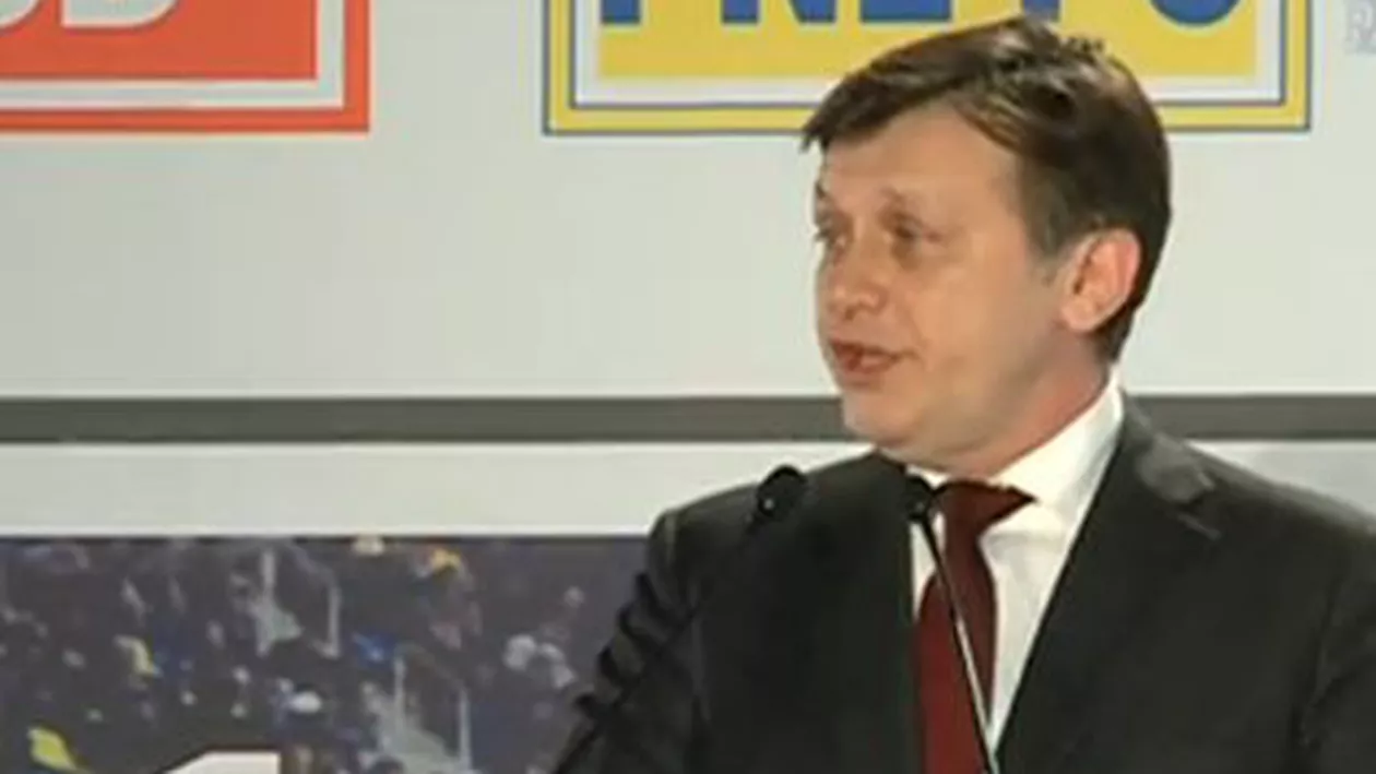 Crin Antonescu se autocaracterizează: "Fire miloasă, bun creștin, înclinat spre compasiune"