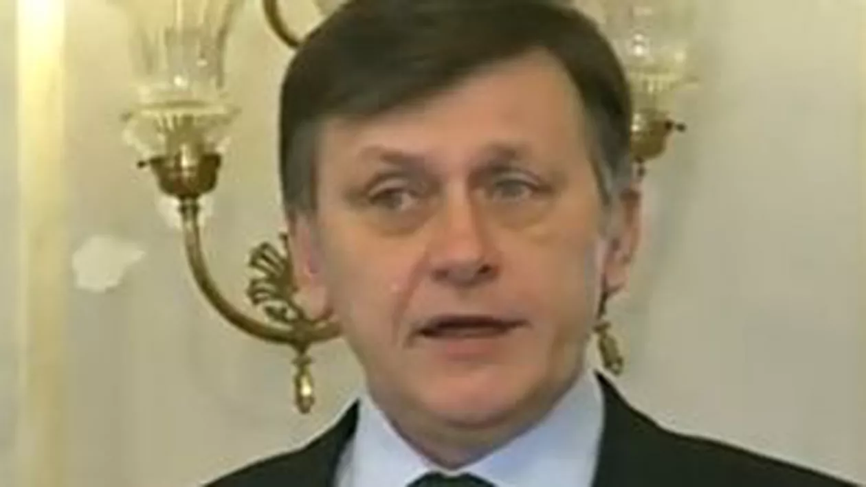 L-a luat gura pe dinainte: Crin Antonescu l-a dat de gol pe Dan Voiculescu chiar la televiziunea lui