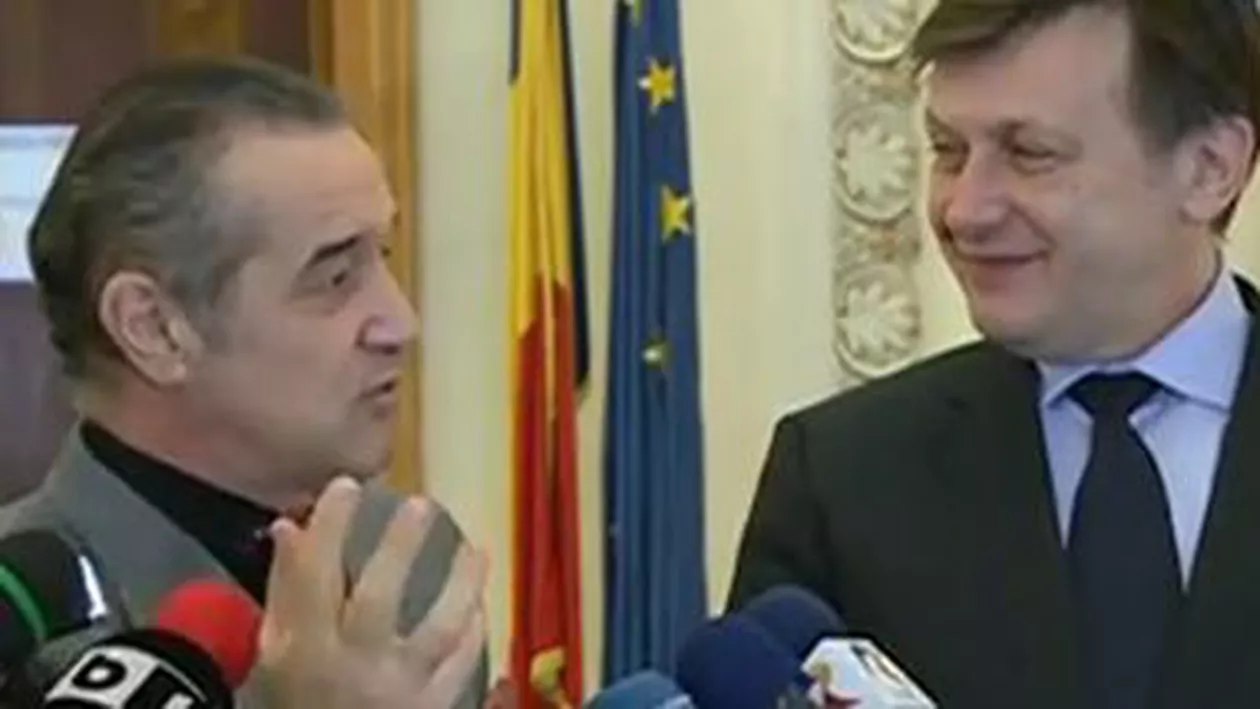 Imagini de colecţie: Antonescu îl pune pe Becali să aleagă între PNL şi PNG. "Am cerut o săptămână să decid" (VIDEO)