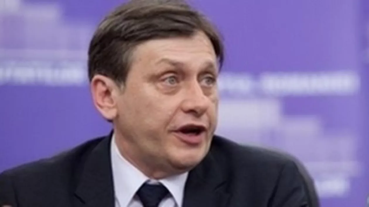 Tensiunile din USL se mută pe sticlă. Antonescu se dezlănţuie: Un post TV dezinformează, ne vedem la tribunal!