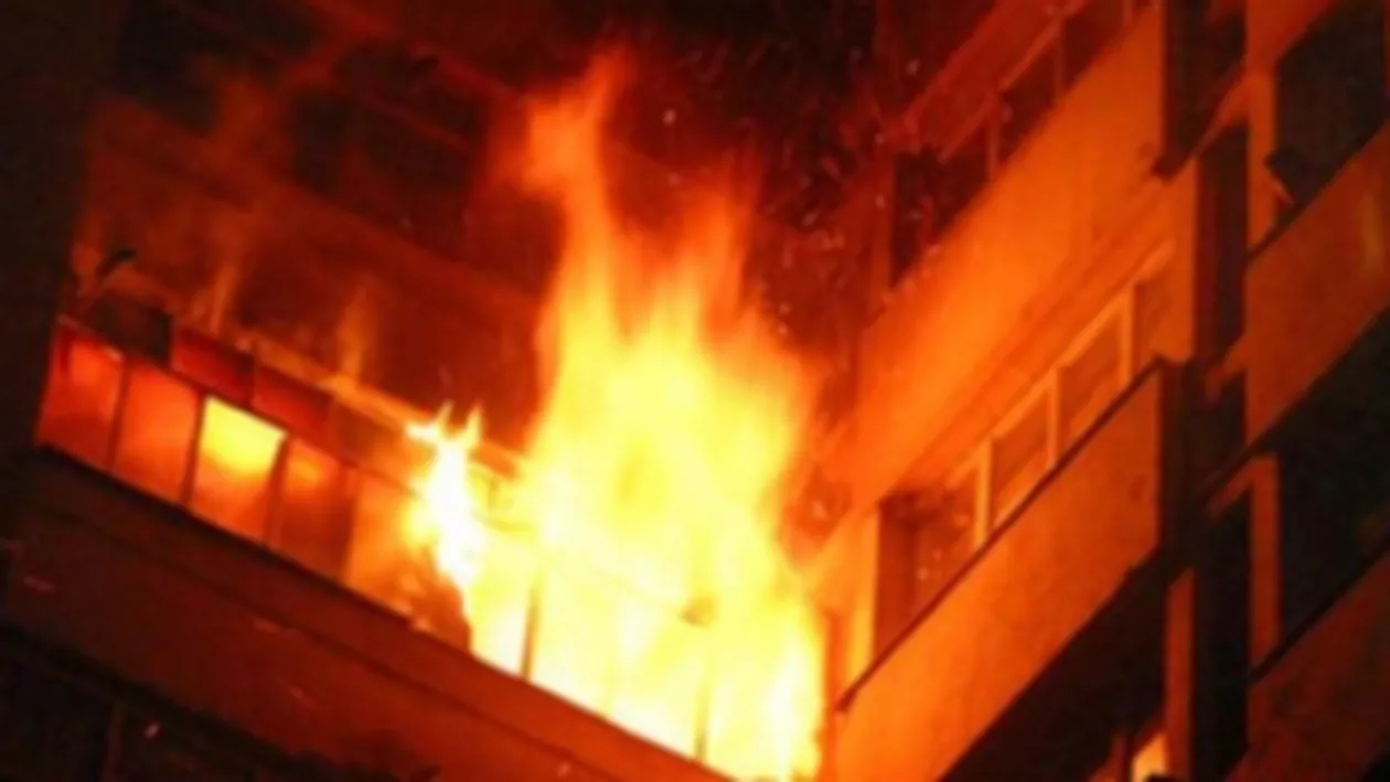 București: Incendiu la o casă de pe Calea Dorobanţilor