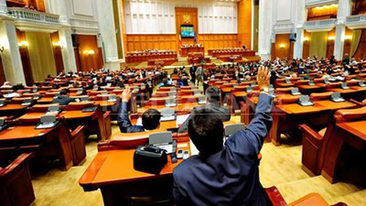 DNA a trimis în judecată un director din Camera Deputaților, acuzat de trafic de influență