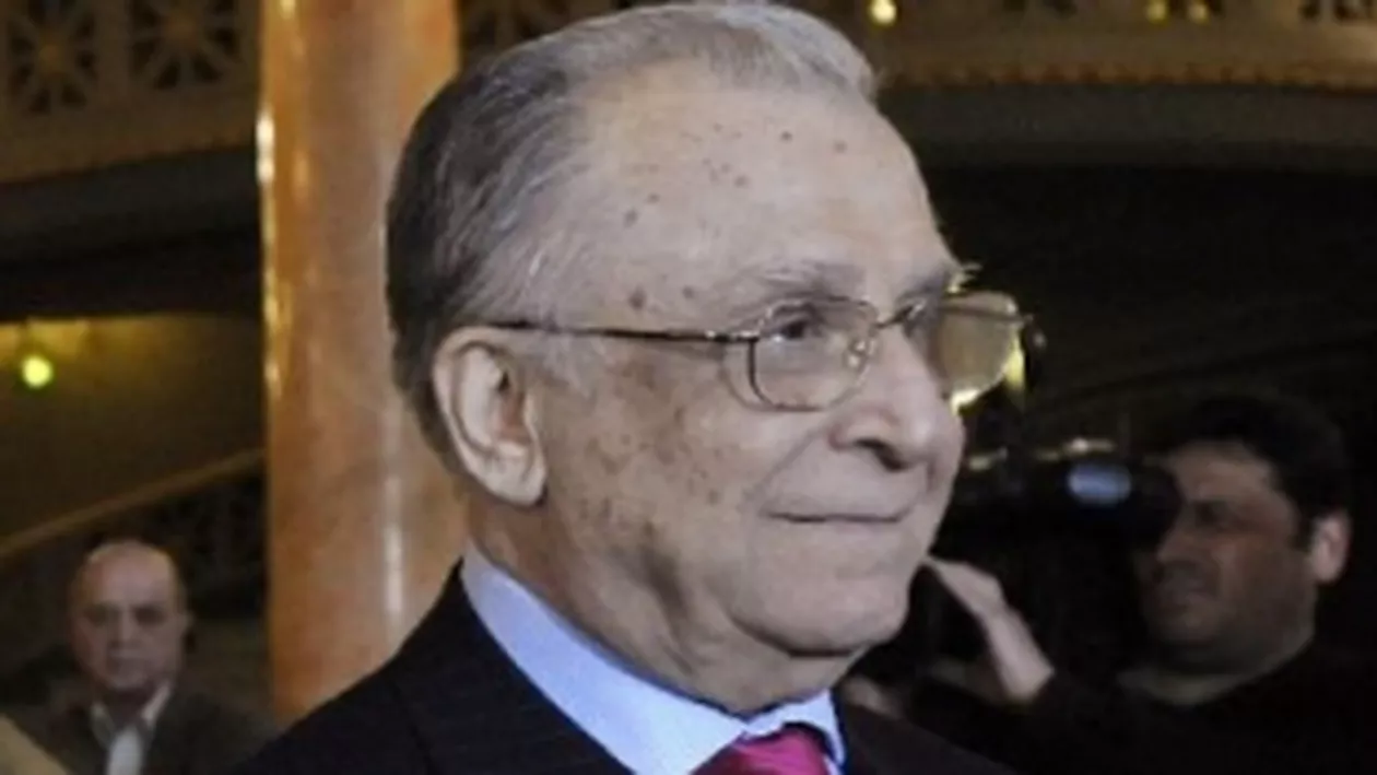 Ion Iliescu s-a internat la Spitalul Elias pentru analizele anuale