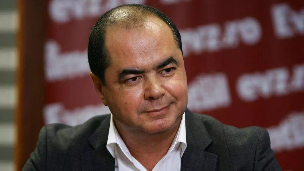 Mutarea lui Stănișoară, planificată din timp: Politicianul a fost văzut alături de Vasile Blaga și Sorin Frunzăverde