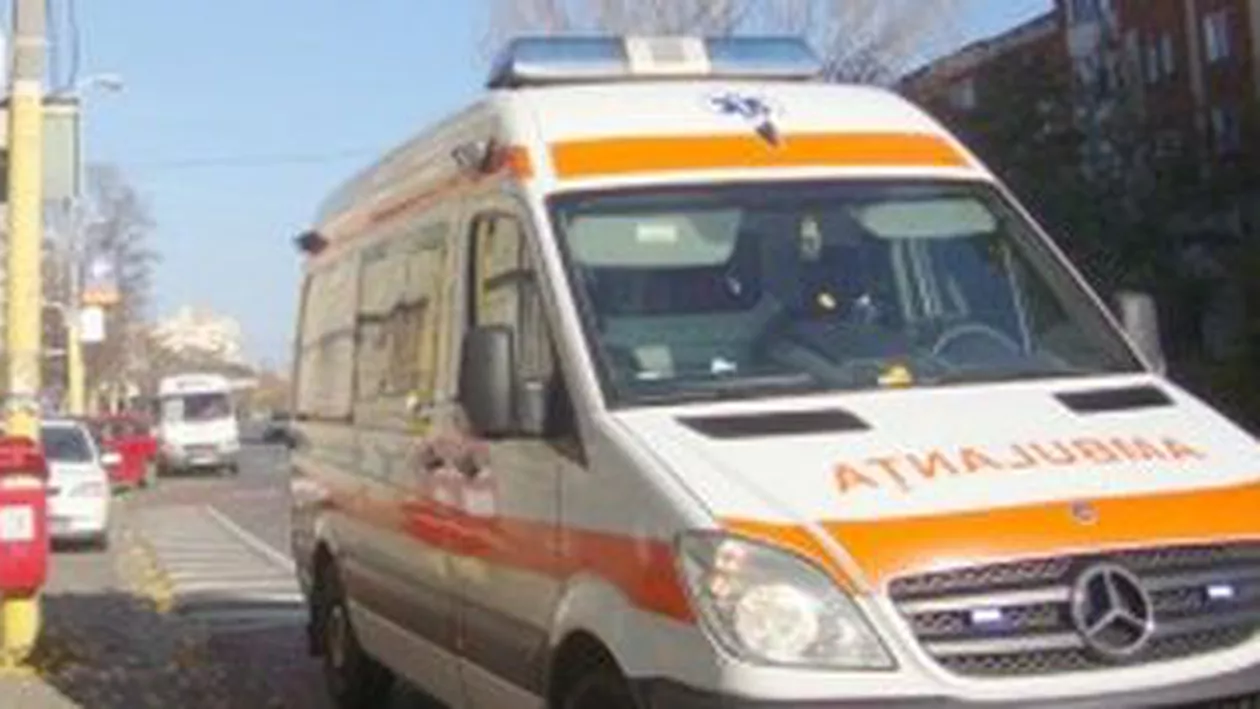 Vaslui: Un elev de 16 ani a intrat în comă alcoolică în timpul orelor de curs