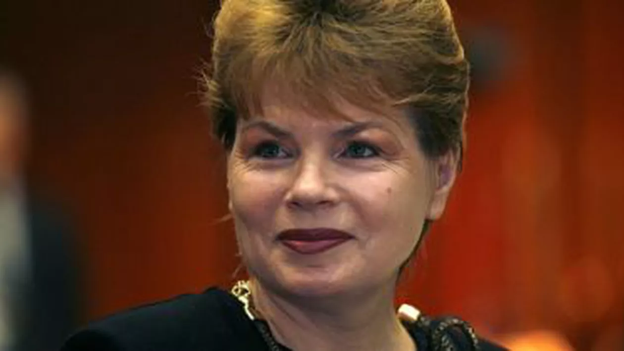 Ministrul Justiției, Mona Pivniceru, a confirmat intenția de a pleca la Curtea Constituțională