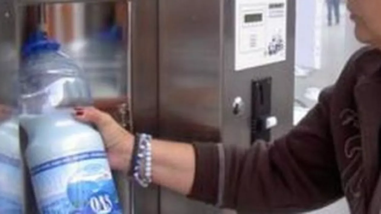 Vânzările de lapte au scăzut cu 45%, producând pierderi de zeci de milioane de euro procesatorilor