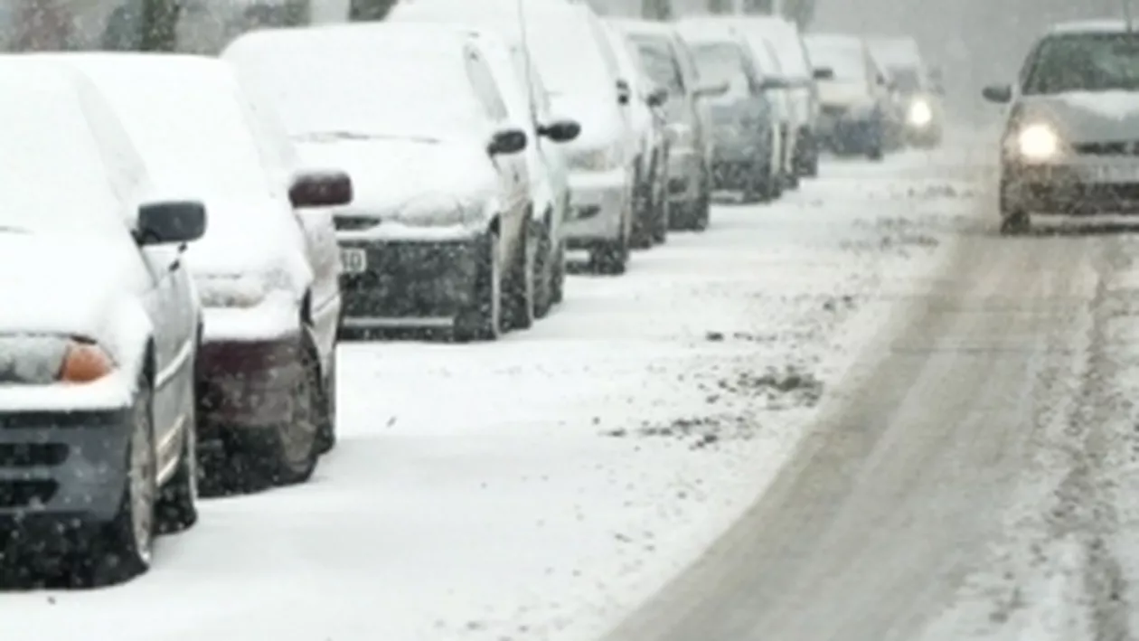 Drumuri naționale închise în municipiul Suceava, din cauza viscolului puternic