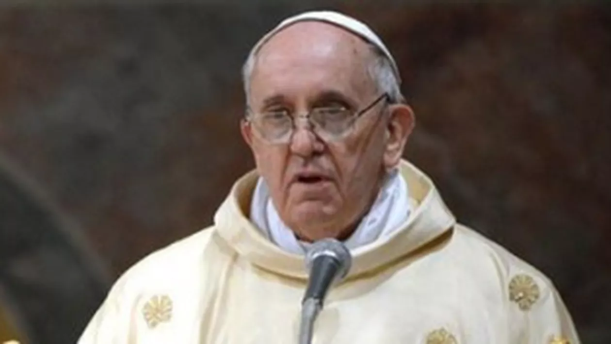 Catolicii au sărbătorit Floriile pe străzile Capitalei