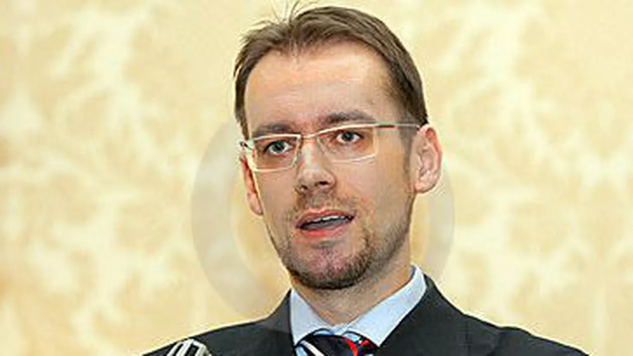 Tudor Chiuariu: Modificarea Constituţiei să introducă şi posibilitatea de recurs la hotărârile CCR