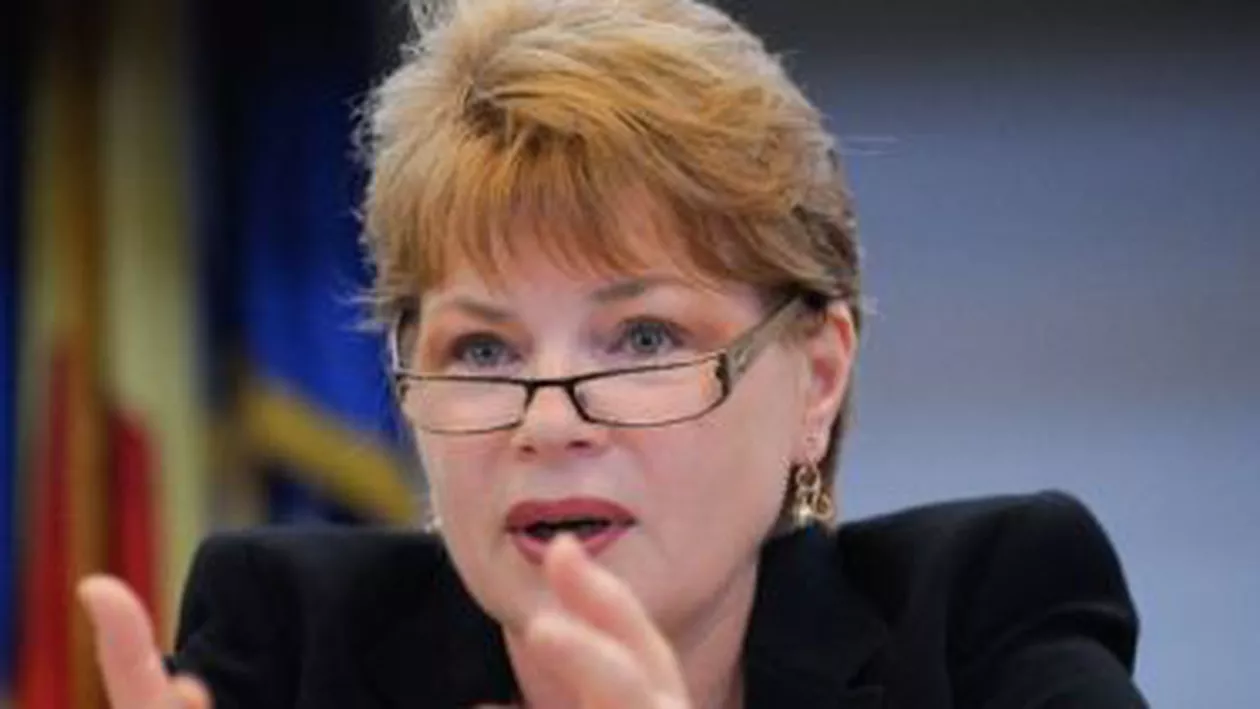 Mona Pivniceru a fost votată judecător CCR de către Senat: Au fost 99 de voturi ”pentru” și 33 ”împotrivă”