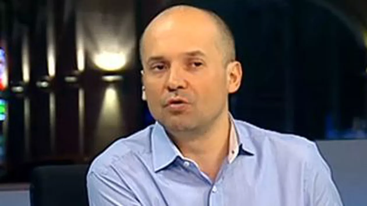 Radu Banciu: Pițurcă a realizat o premieră la meciul cu Olanda. A ținut pe bancă jucători mai importanți decât cei din teren