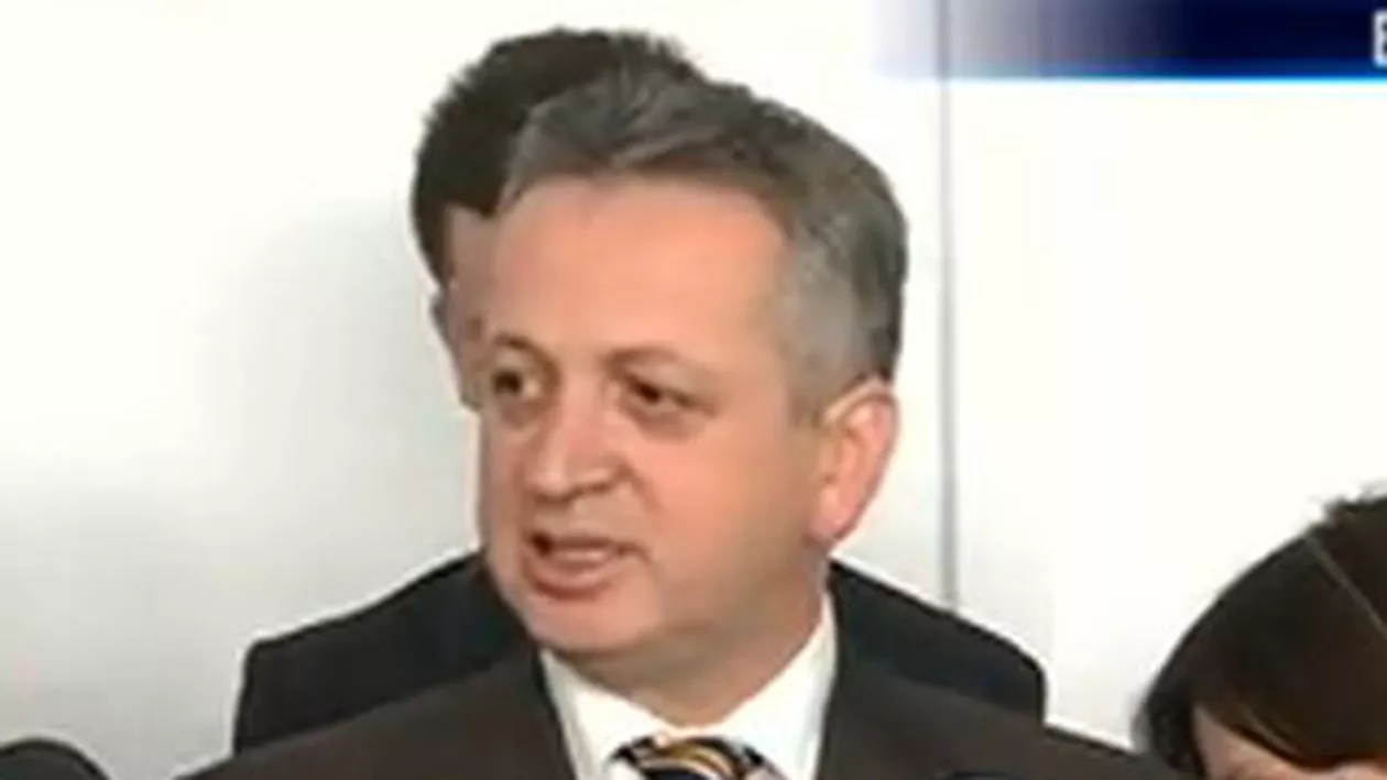 Ministrul Transporturilor, Relu Fenechiu: FMI nu mai are încredere în România