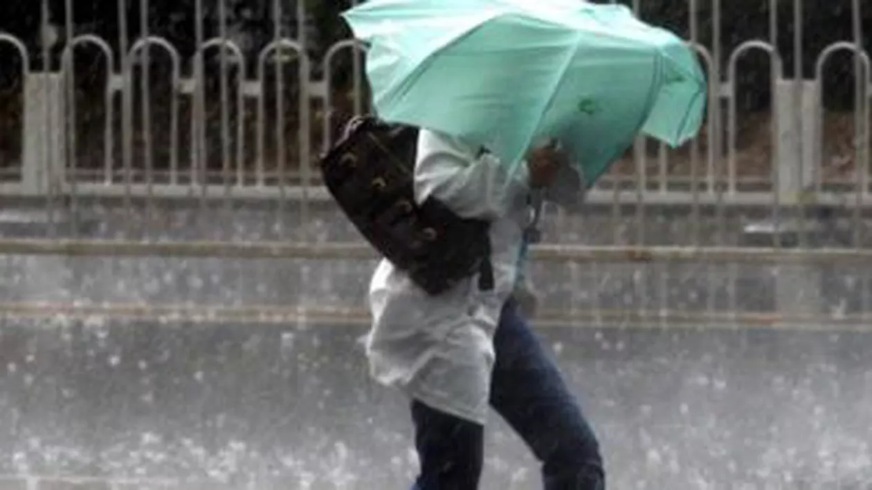 Informare meteo de ploi și vânt, pentru întreaga țară, valabilă pentru sfârșitul de săptămână