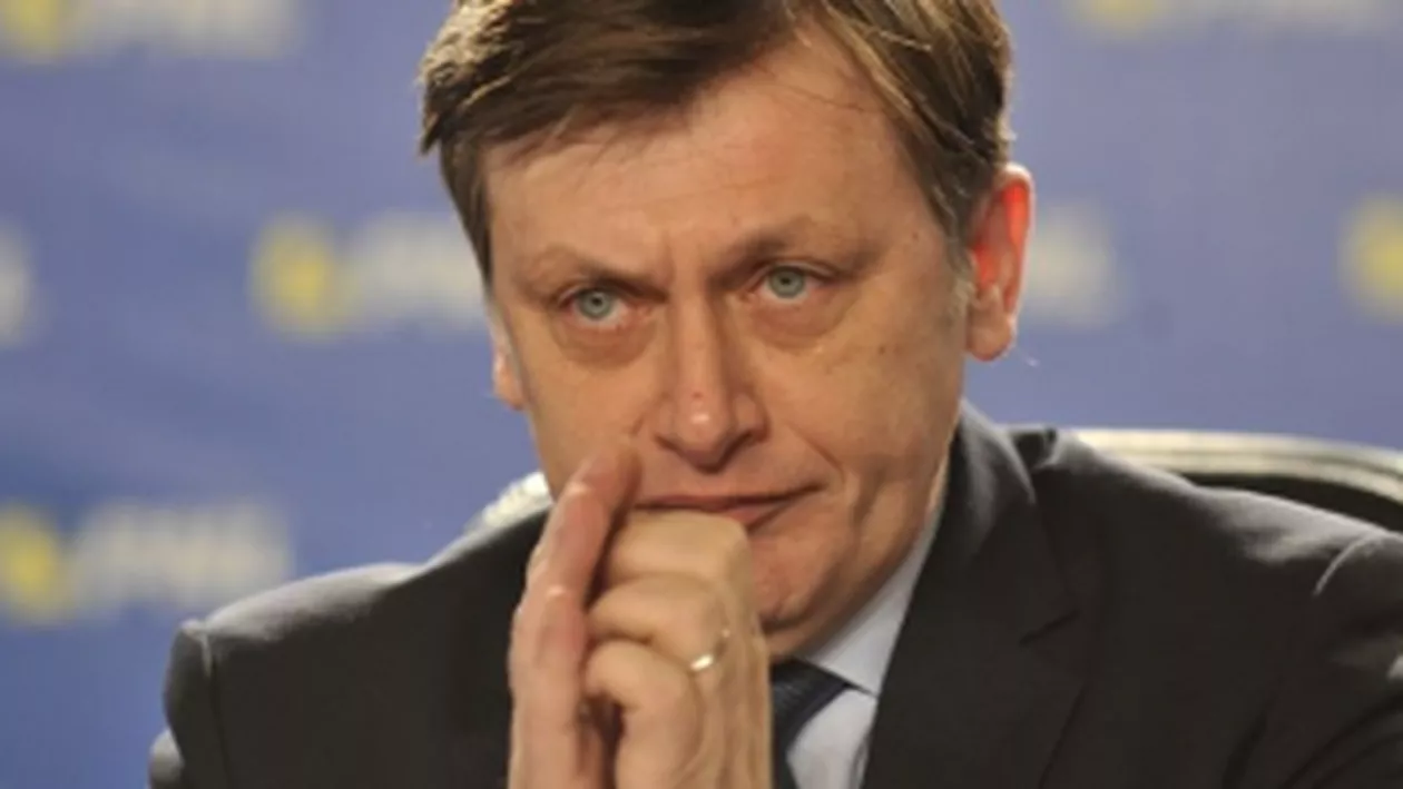 Surse: Crin Antonescu s-ar fi întâlnit cu Dan Diaconescu