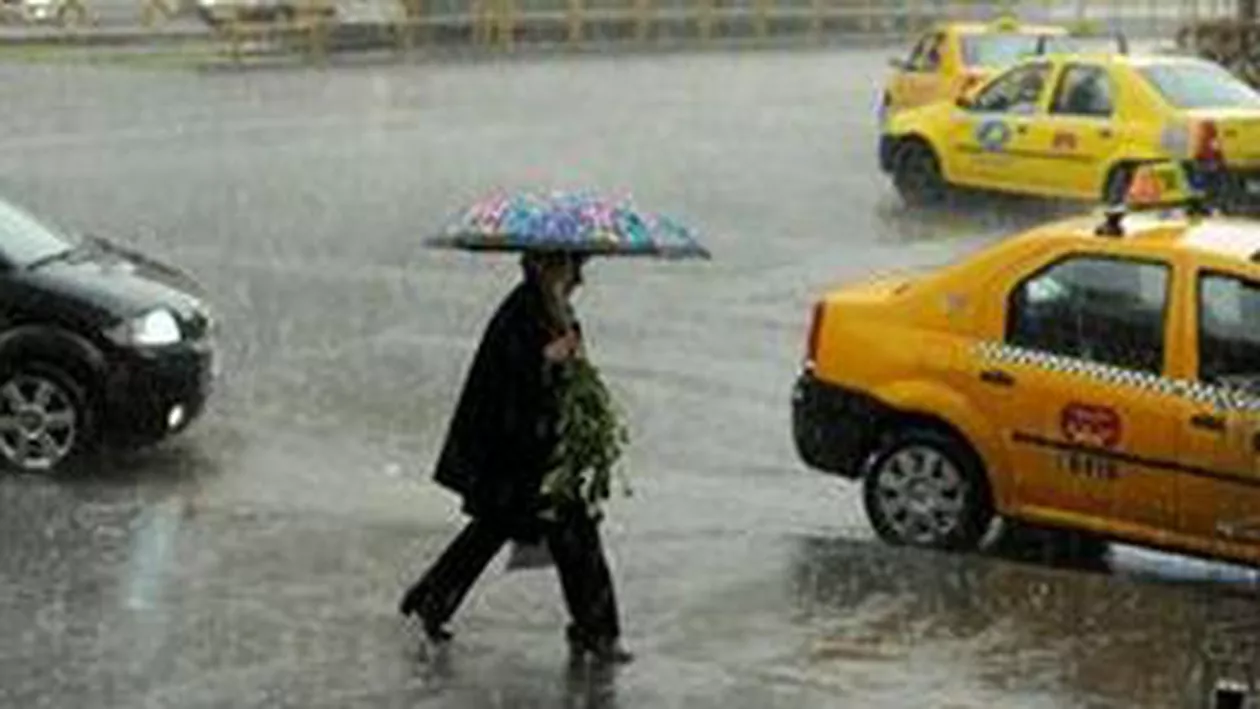 Vreme rece și ploioasă în acest sfârșit de săptămână. Vezi prognoza meteo