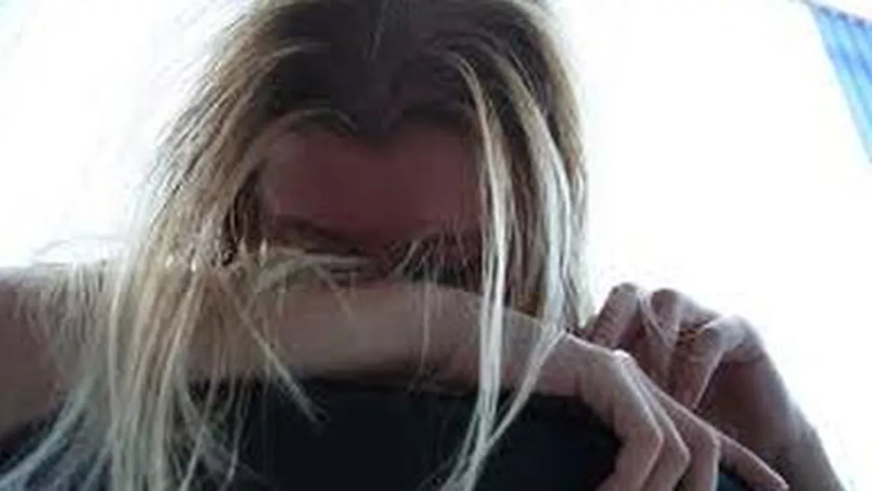 Buzău: Elevă nevăzătoare de 12 ani, violată de un profesor în repetate rânduri