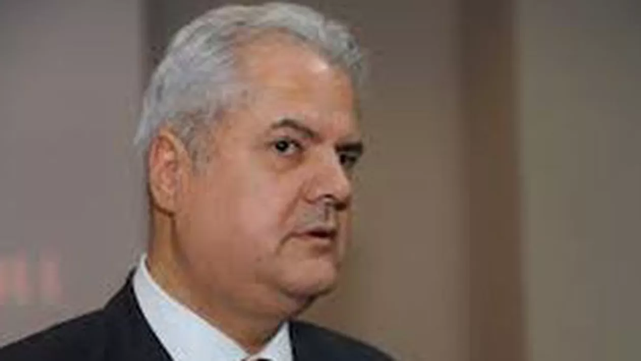 CCR a respins cererea lui Adrian Năstase de includere a zilelor petrecute în spital în durata de încarcerare