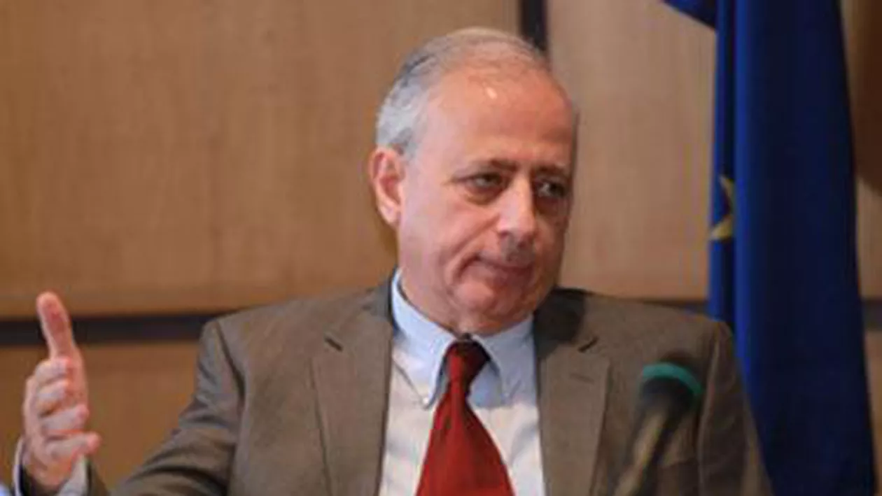 Viceguvernatorul băncii centrale din Cipru, responsabil cu supravegherea bancară, a fost demis