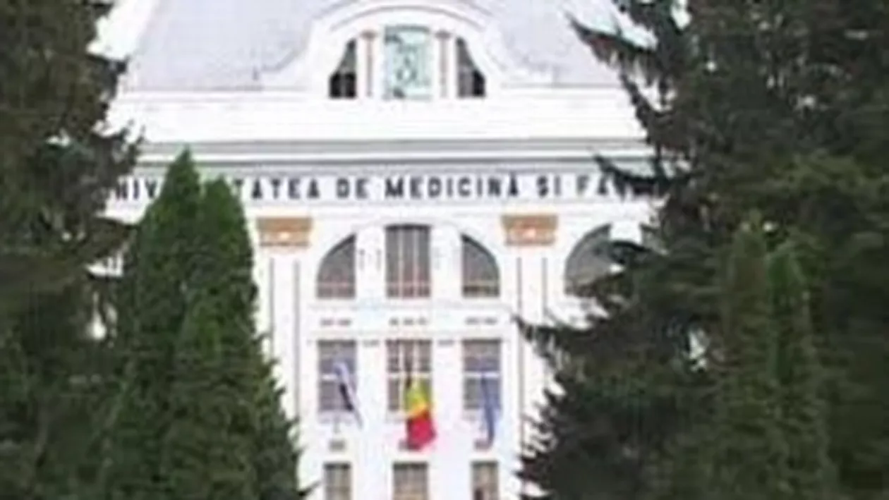 Hotărârea de Guvern privind înfiinţarea unei linii maghiare de învăţământ la UMF Târgu Mureș, anulată de instanță
