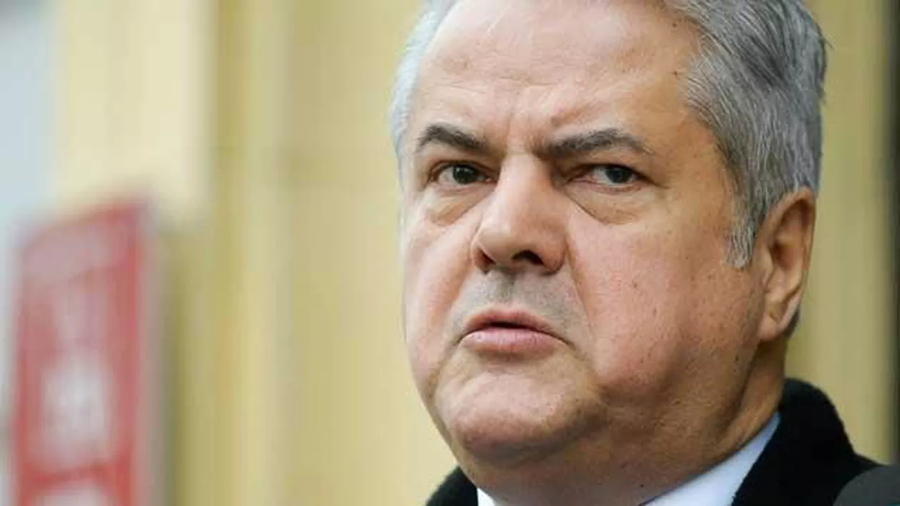 Adrian Năstase iese cu greu din hibernare: Fostul premier critică legea retrocedărilor, pentru care Guvernul vrea să-și asume răspunderea