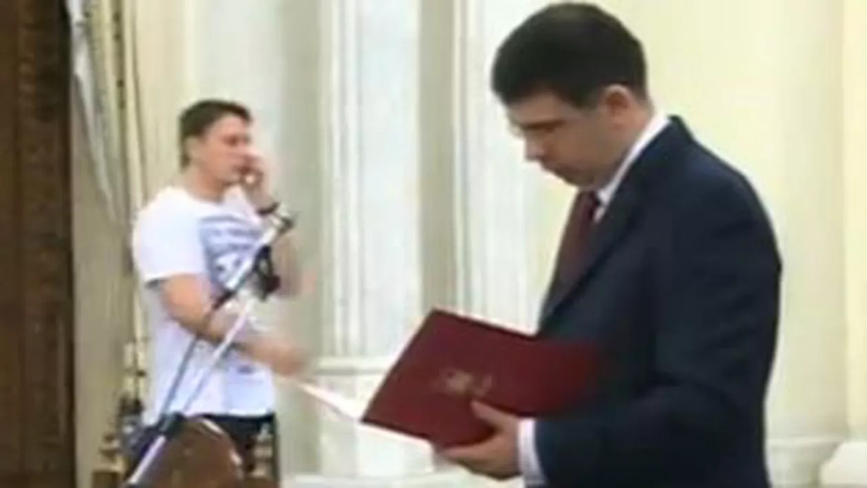 Robert Cazanciuc a depus jurământul de învestire în funcția de ministru al Justiției