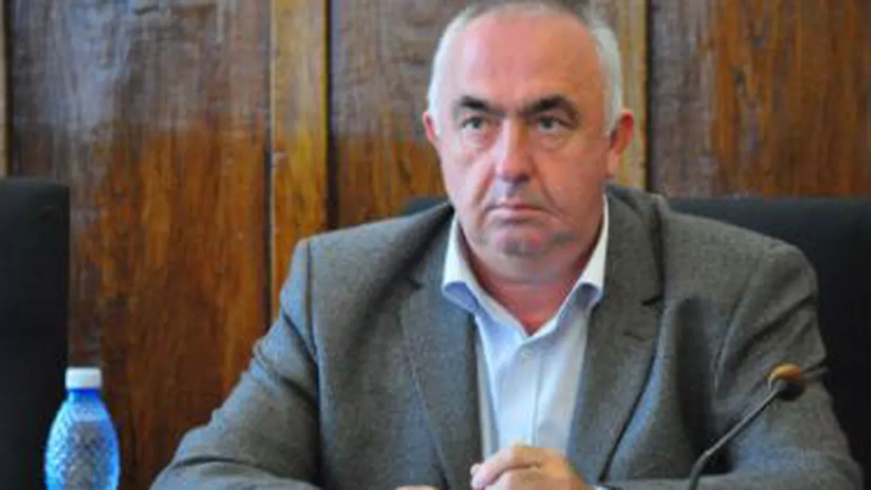 Directorul Direcţiei Silvice Cluj, Traian Mariş, arestat preventiv pentru luare de mită în formă continuată