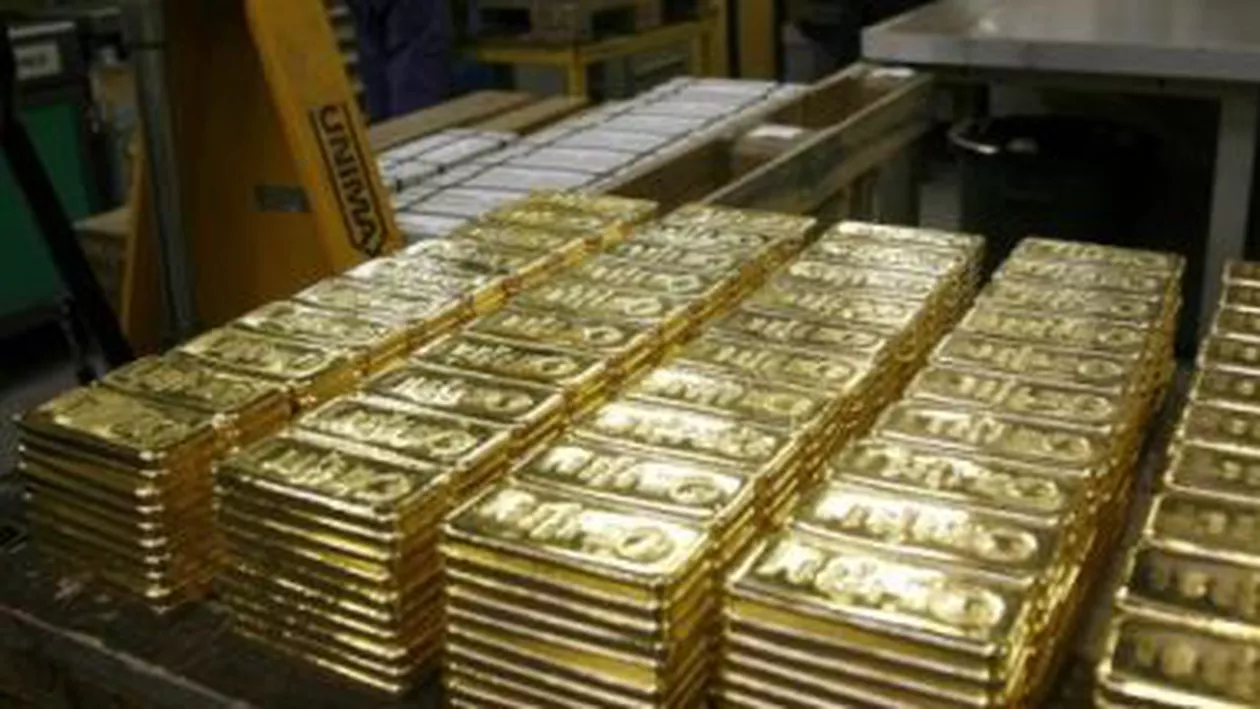 Prăbuşirea cotaţiei aurului a cauzat pierderi de 406 milioane de euro la BNR