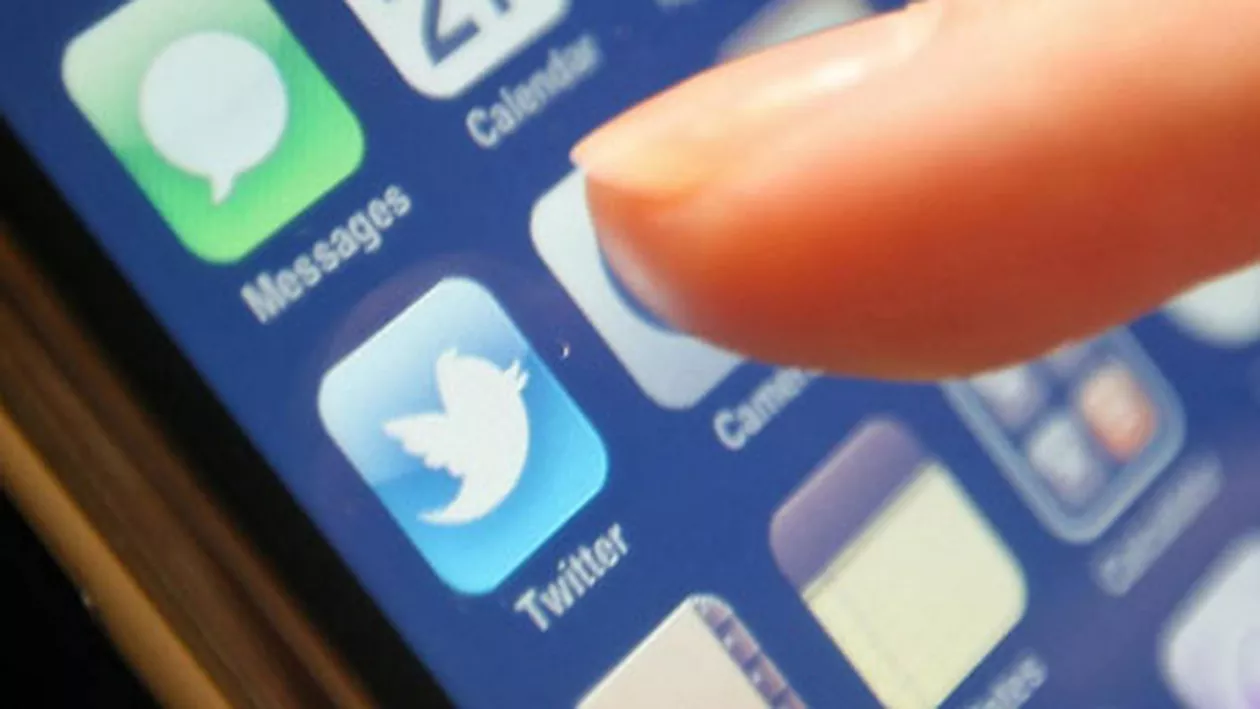 Twitter a încheiat o afacere de publicitate de sute de milioane de dolari cu Starcom MediaVest Group