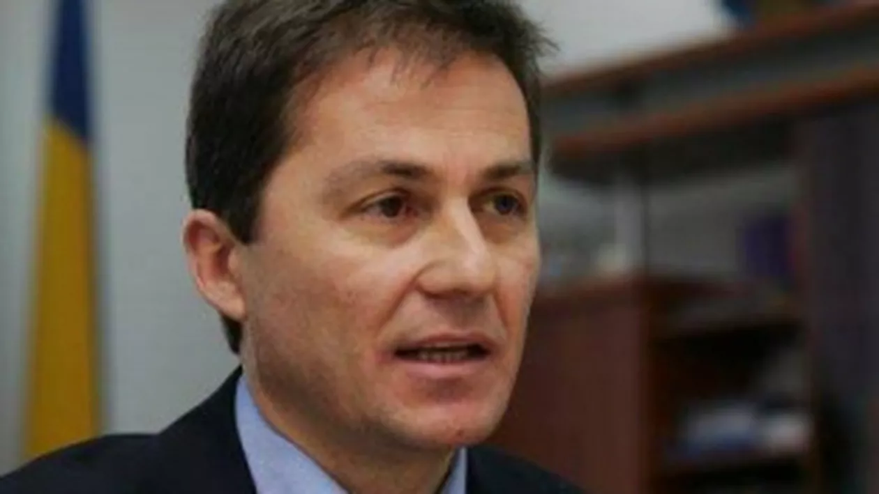 AMR cere președintelui Băsescu revocarea decretului de numire a lui Daniel Morar la CC
