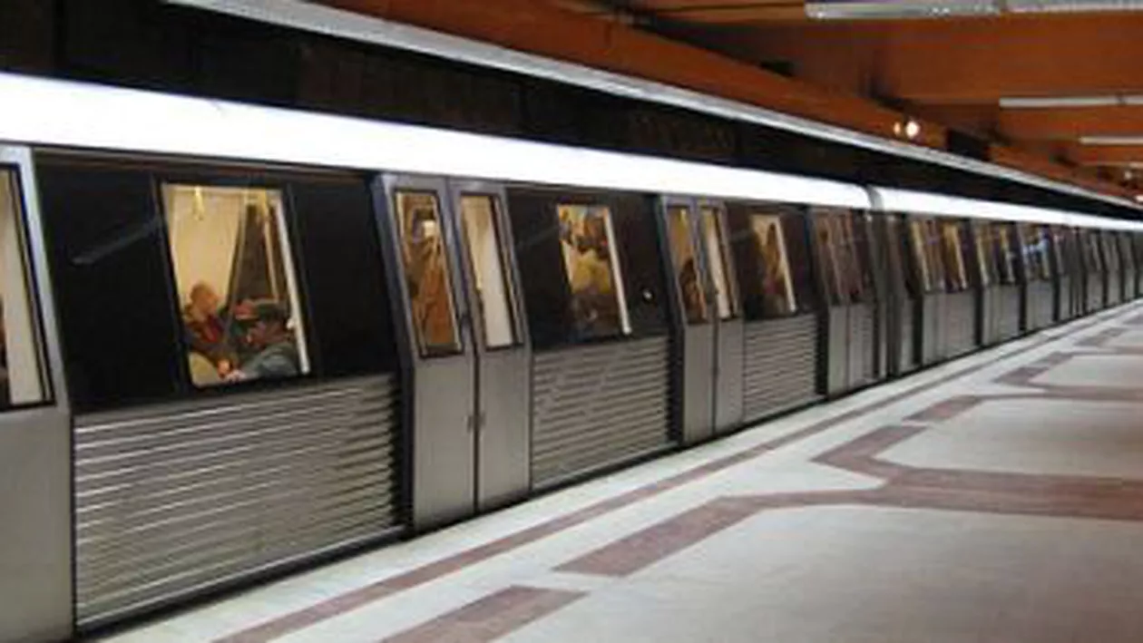 Metrorex: Metroul va circula toată noaptea de Paști și va avea program special între 1 și 6 mai