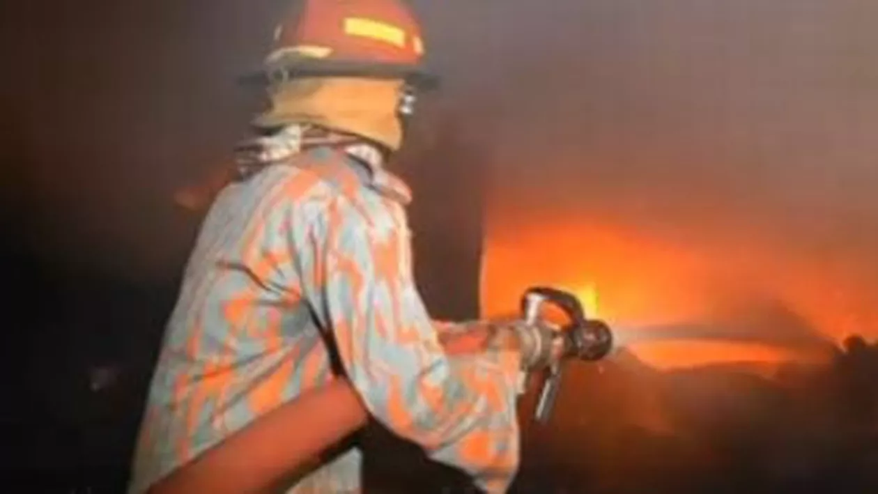 Tragedie în Iași: Un copil de trei ani a murit într-un incendiu izbucnit la un grajd