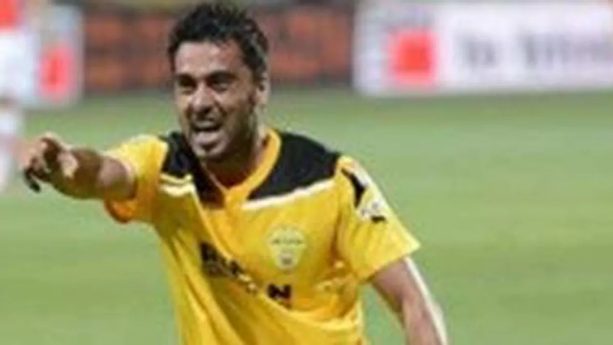 Liga 1: FC Brașov, victorie pe teren propriu în fața echipei Rapid București, scor 2-0