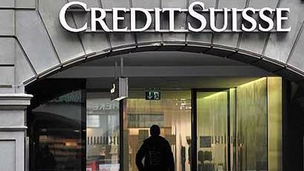Credit Suisse acuză un fost vicepreşedinte de furt de secrete comerciale pentru Goldman Sachs