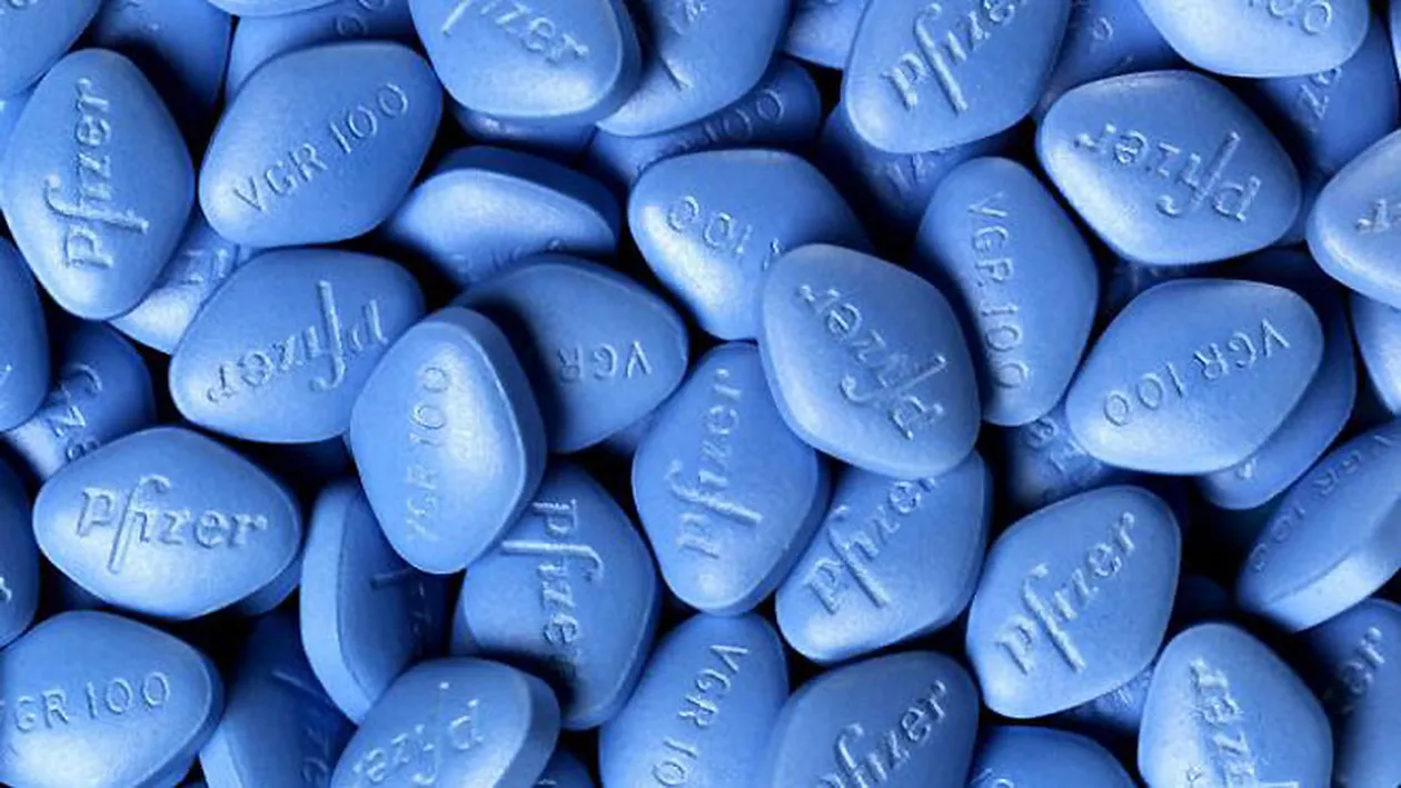 Premieră în industria farmaceutică: Pfizer va începe comercializarea Viagra pe internet