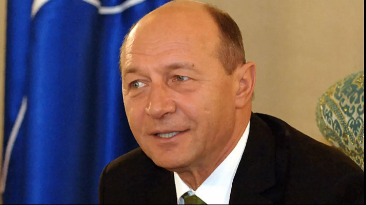 Traian Băsescu: Lucrurile nu au evoluat convingător în MCV, încă avem un ministru cu dosar penal
