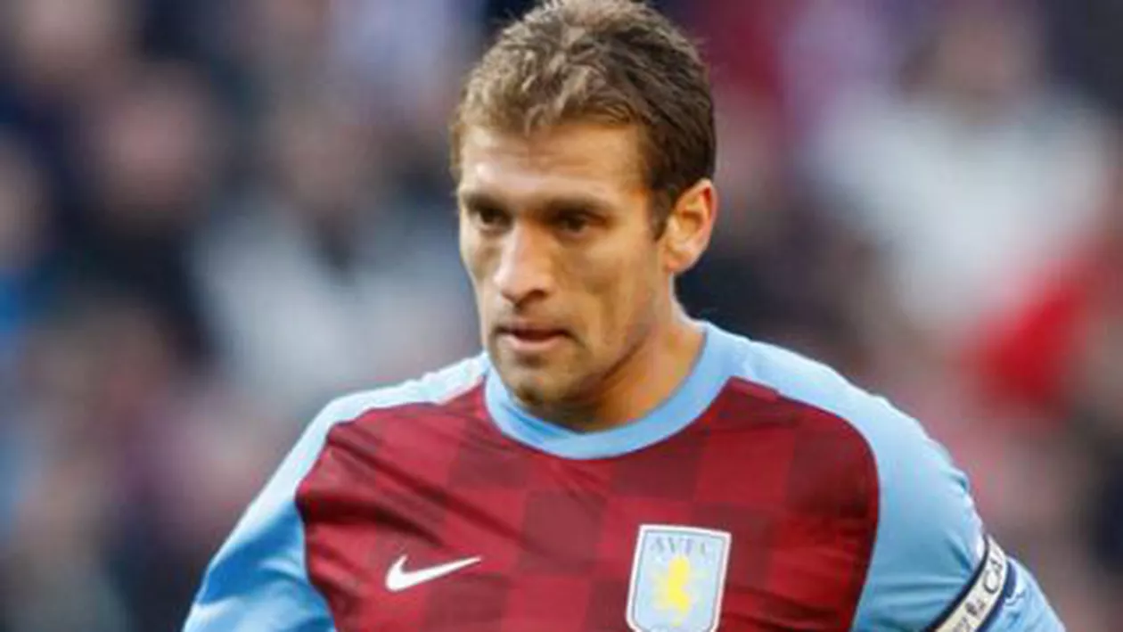 Stilian Petrov, mijlocașul lui Aston Villa, și-a anunțat retragerea din activitate