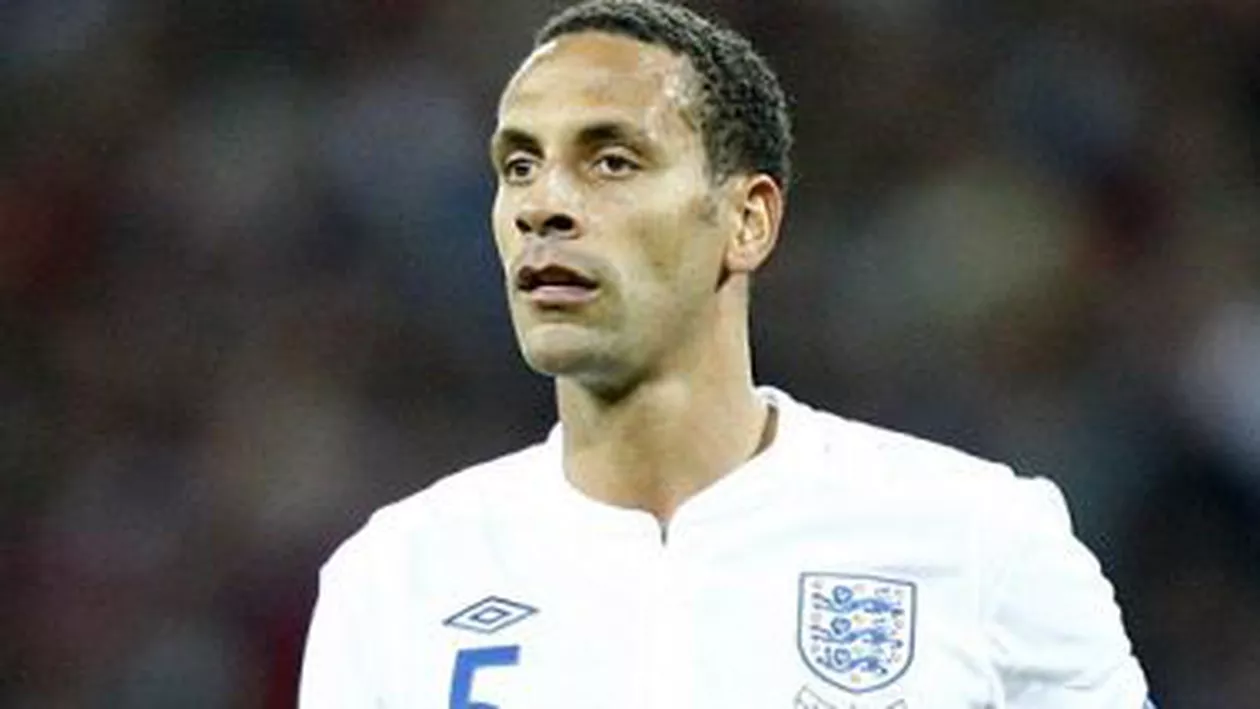 Fundașul Rio Ferdinand și-a anunțat retragerea de la naționala Angliei
