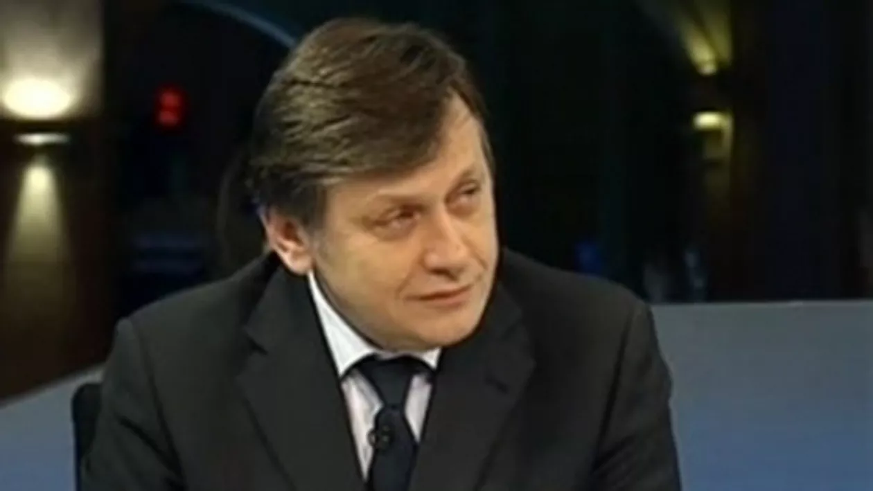 Crin Antonescu: Dacă ar fi fost doar declarațiile anti-Ponta, Roșca Stănescu ar fi putut fi exclus din PNL