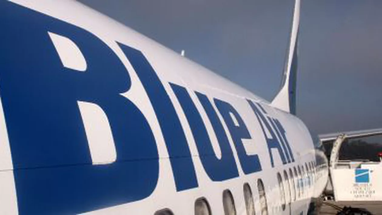 Blue Air a fost cumpărată: Noul investitor, o firmă formată chiar din angajaţi ai companiei aeriene