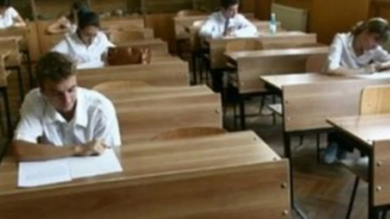 Start la înscrierile pentru Bacalaureat 2013: Prima probă va avea loc pe 10 iunie