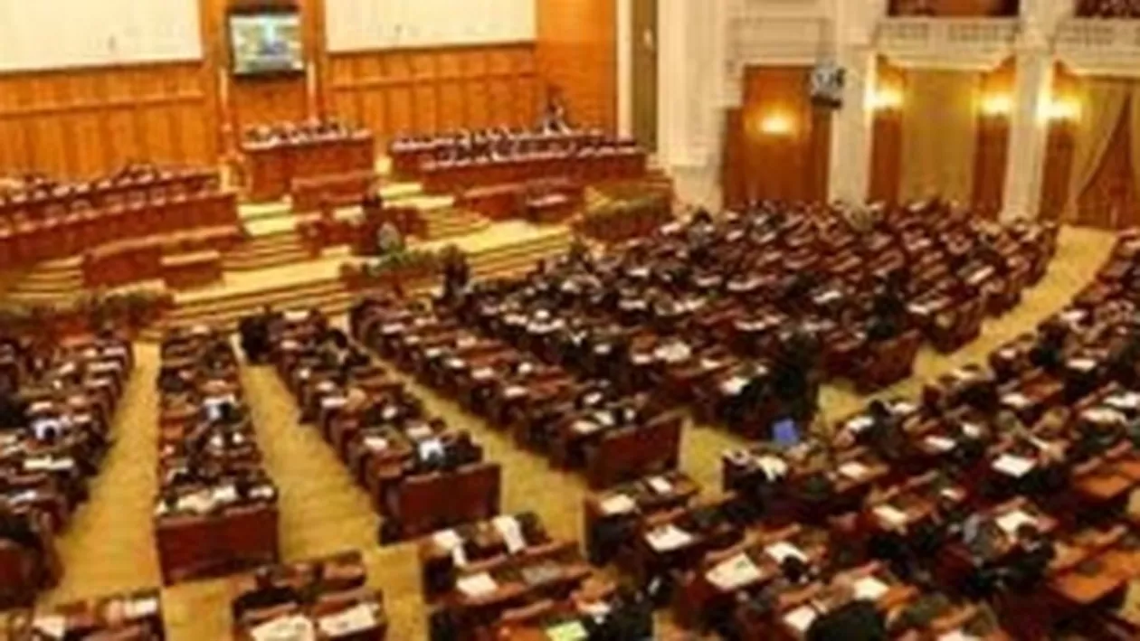 Un alt deputat PPDD devine independent, iar un deputat PDL trece la UNPR