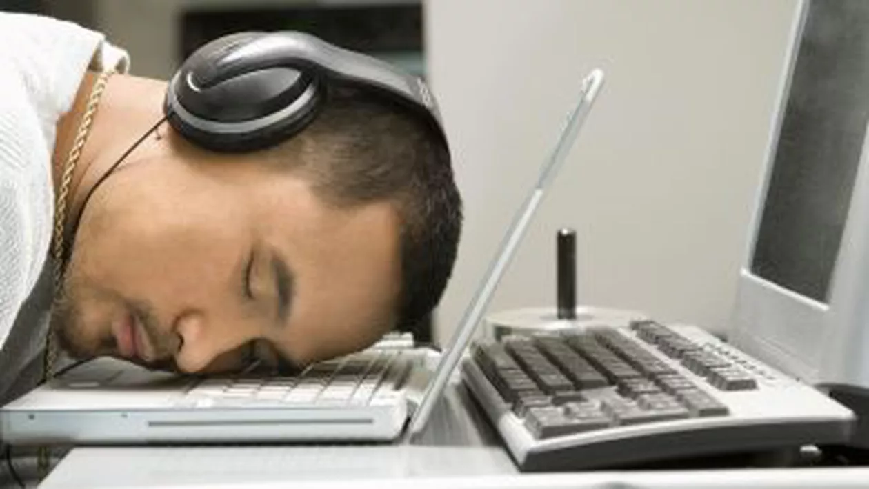 Un funcționar al unei bănci germane a transferat peste 222 milioane euro după ce a adormit pe tastatură